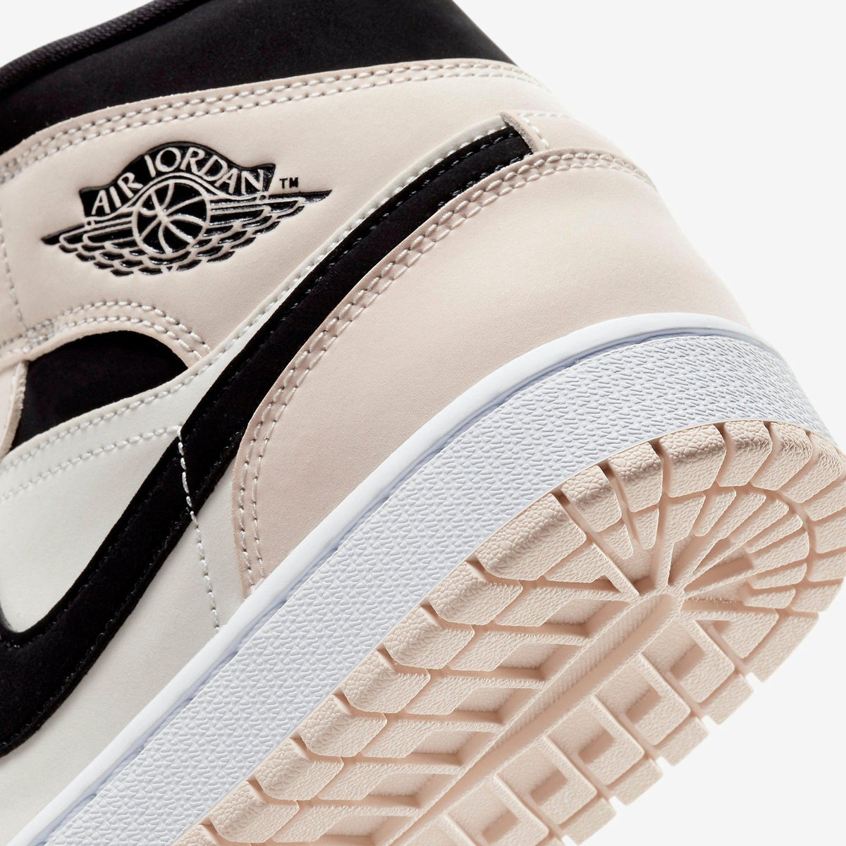 (Women's) Air Jordan 1 Mid 'Barely Orange' (2020) BQ6472-800