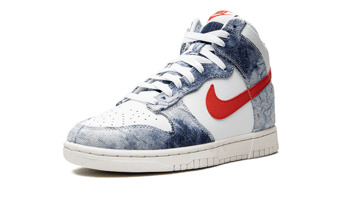 NIKE WOMENS DUNK HIGH Womens "Washed Denim" DV2181 900 DV2181 900 from Stadium Goods